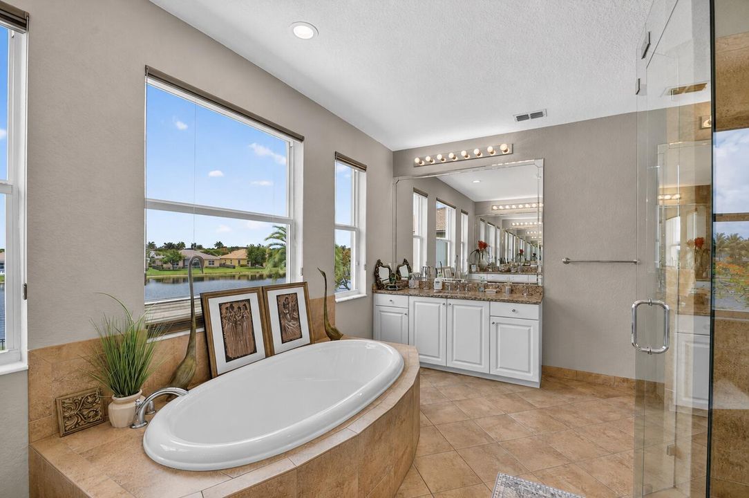 Primary En Suite