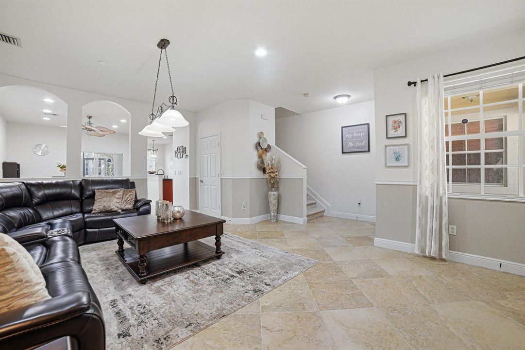 Livingroom-B