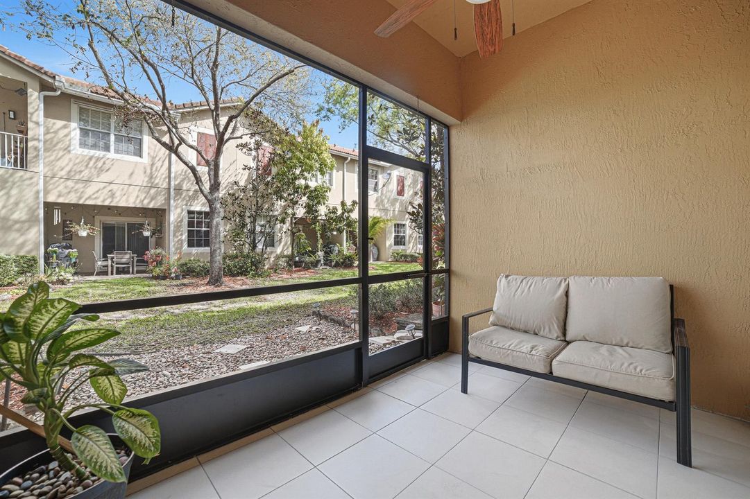 Patio-B