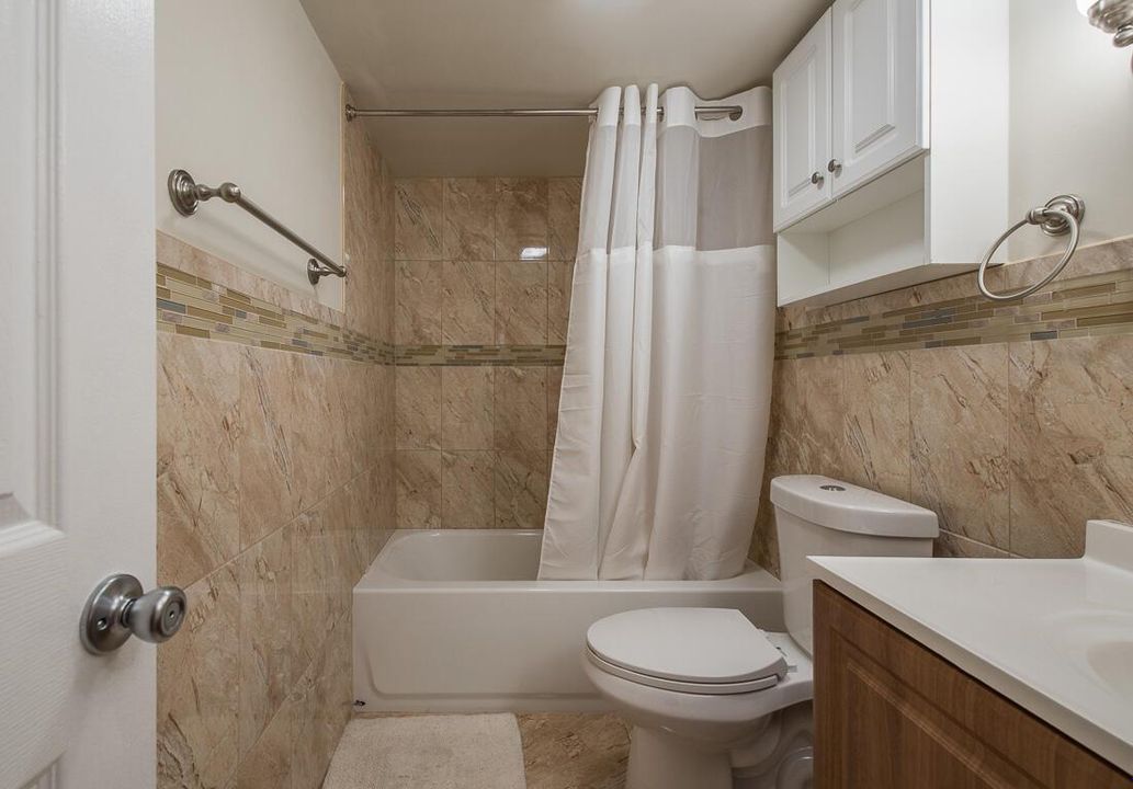 1174 NW 13th Street-25