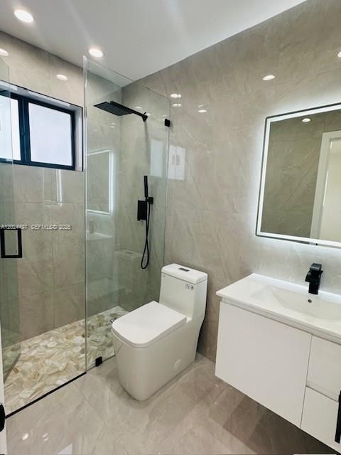 В аренду: $2,300 (1 спален, 1 ванн, 550 Квадратных фут)