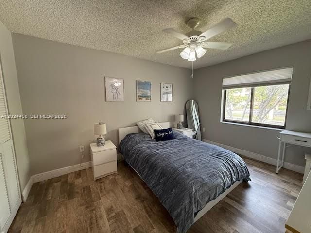 En Venta: $311,000 (2 camas, 2 baños, 944 Pies cuadrados)