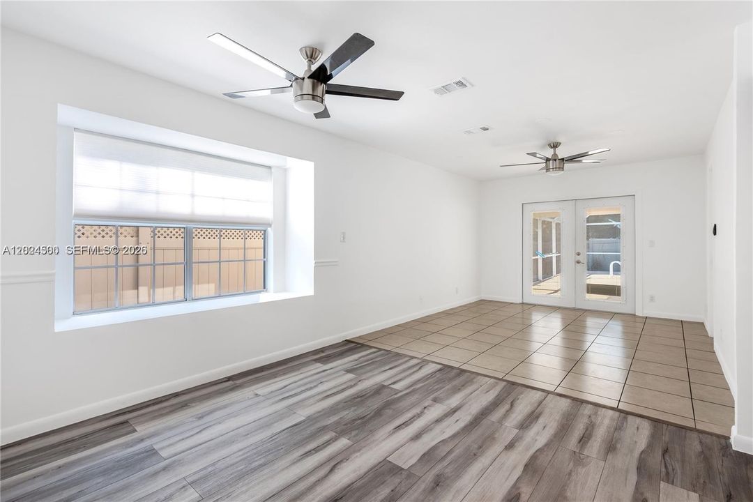 For Rent: $3,200 (3 beds, 2 baths, 1596 Square Feet)