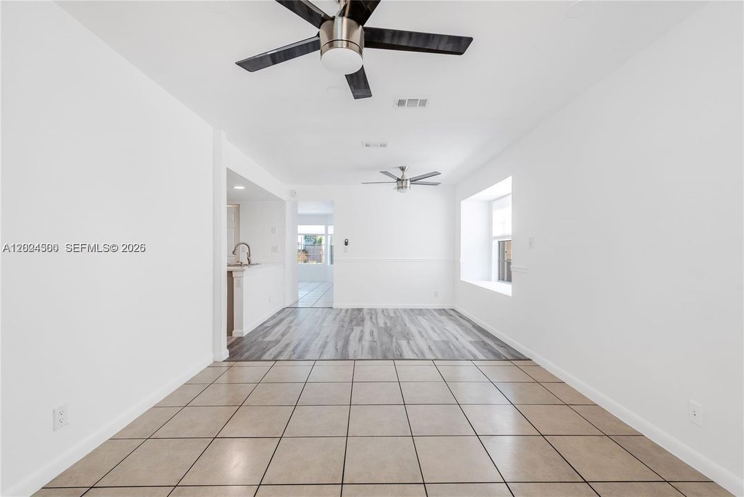 For Rent: $3,200 (3 beds, 2 baths, 1596 Square Feet)