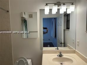 В аренду: $2,900 (2 спален, 2 ванн, 1155 Квадратных фут)