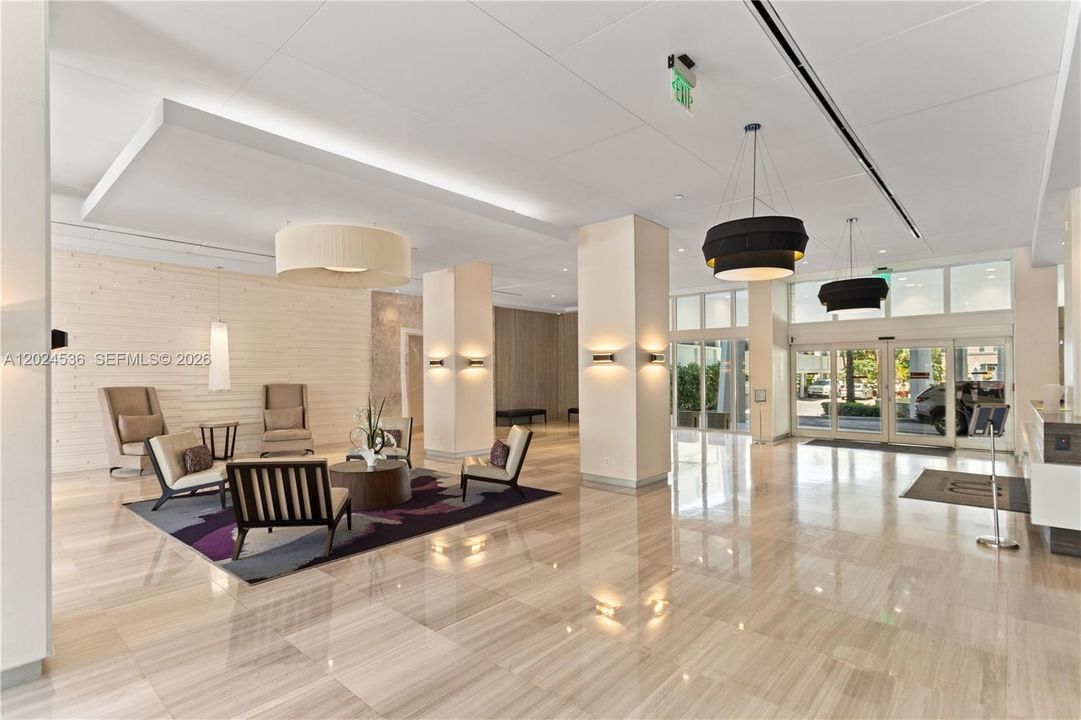 Active With Contract: $2,700 (2 beds, 2 baths, 1357 Square Feet)