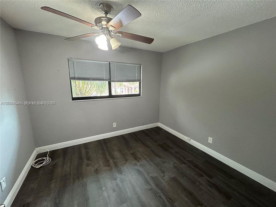 В аренду: $2,800 (3 спален, 2 ванн, 1800 Квадратных фут)