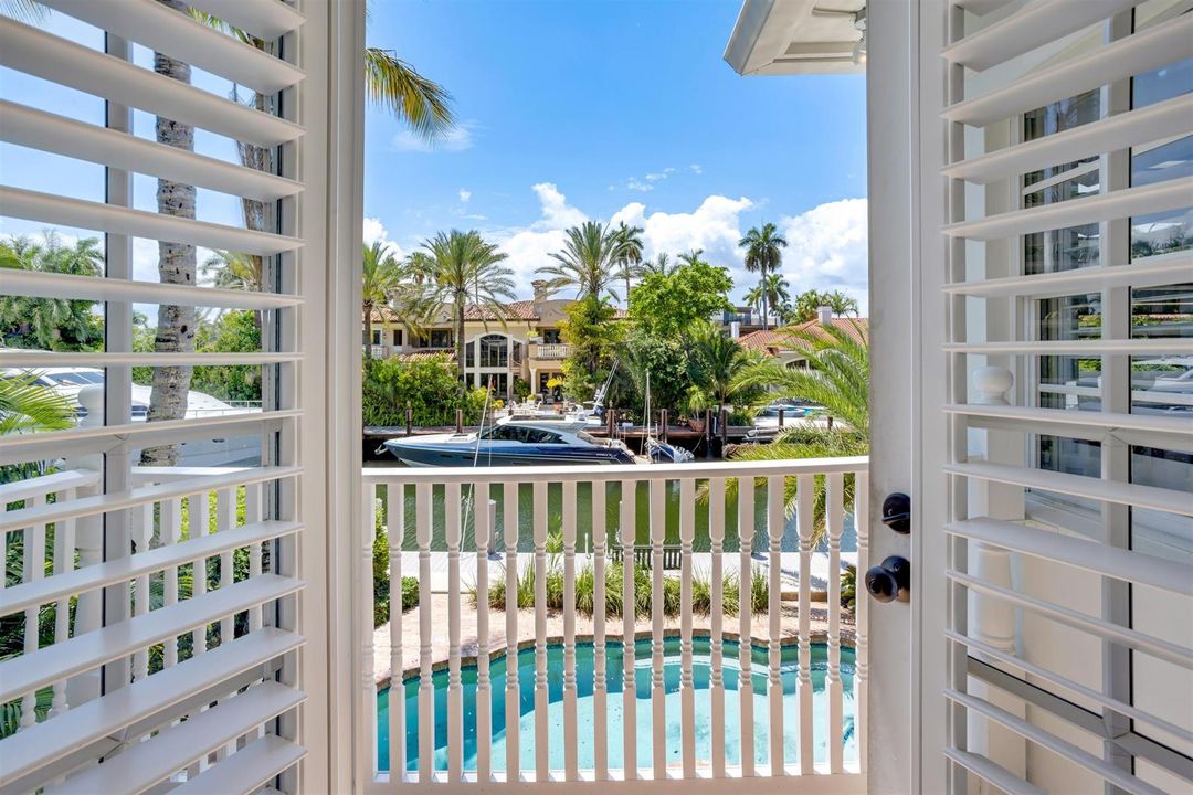 BALCONY_VIEW_2_EB