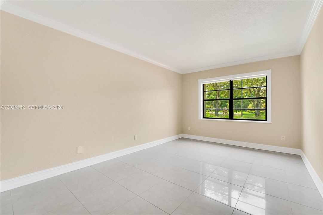 В аренду: $3,900 (2 спален, 2 ванн, 1560 Квадратных фут)