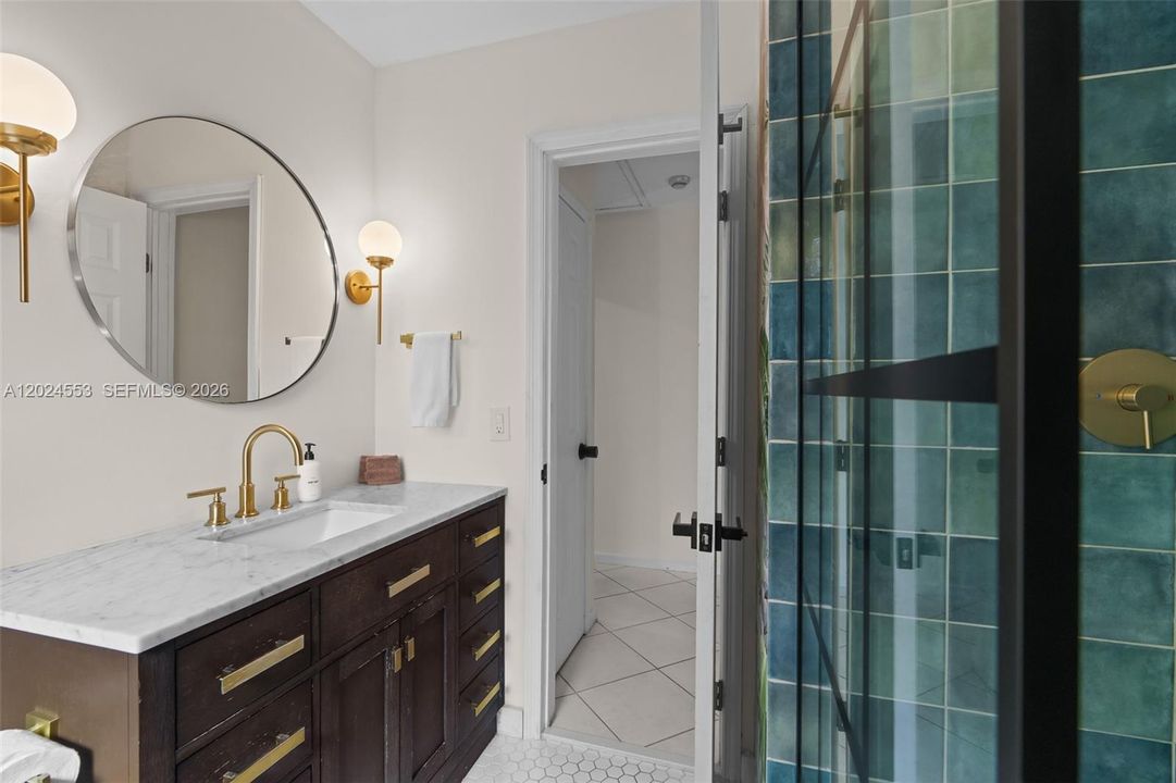 For Sale: $845,000 (3 beds, 2 baths, 1582 Square Feet)