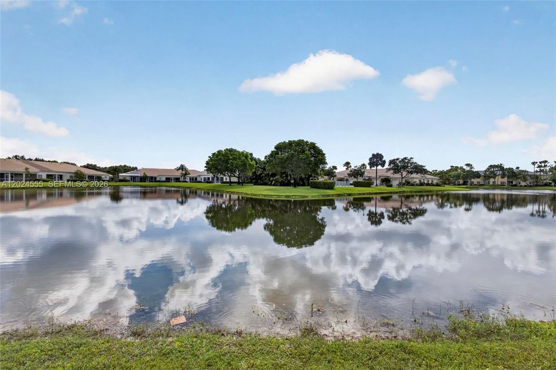 For Sale: $375,000 (3 beds, 2 baths, 1314 Square Feet)