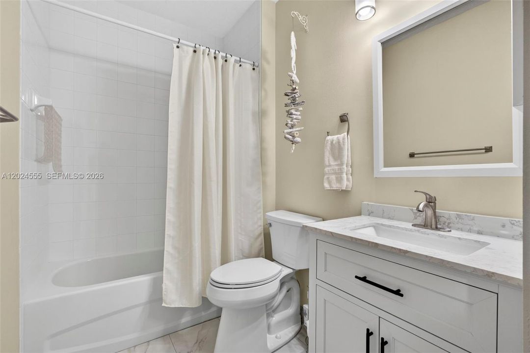 For Sale: $375,000 (3 beds, 2 baths, 1314 Square Feet)