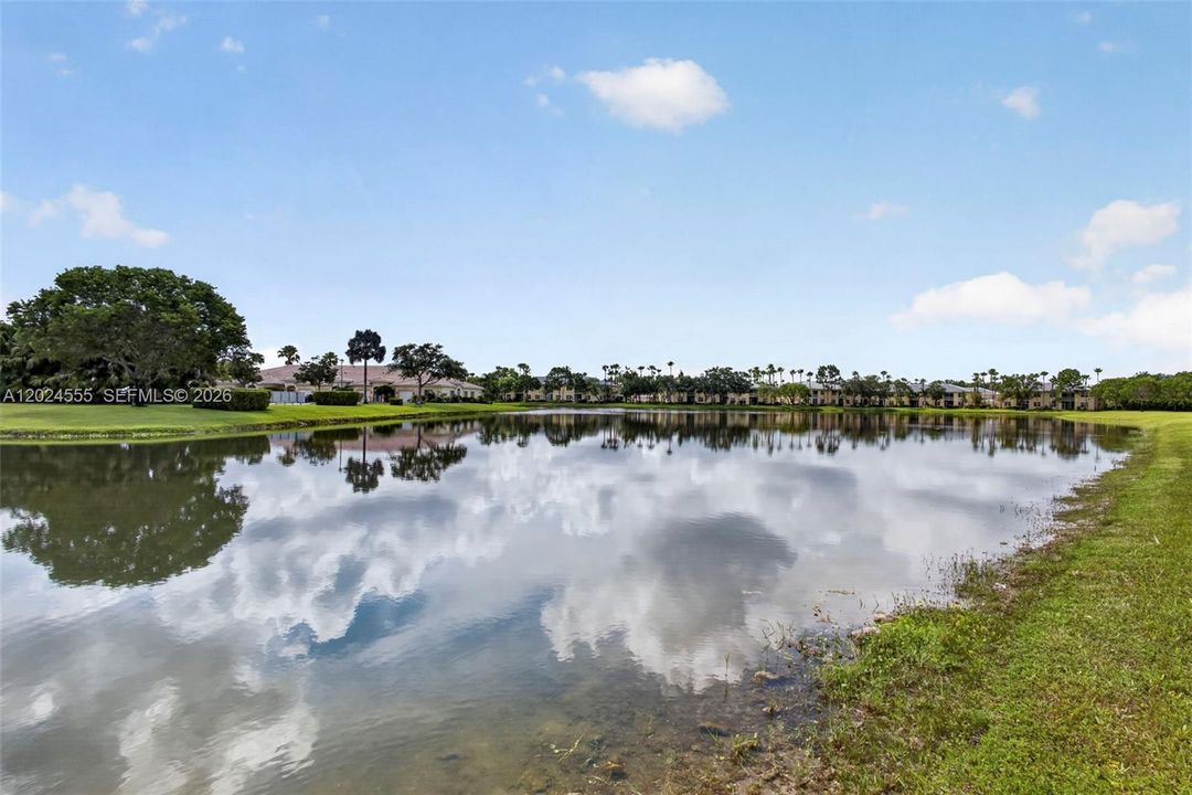 For Sale: $375,000 (3 beds, 2 baths, 1314 Square Feet)