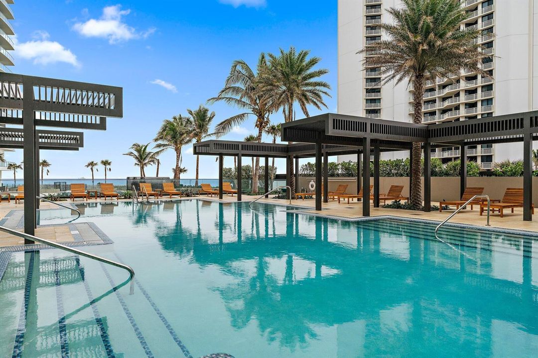041-3100NOceanDr-1501-SingerIsland-SMALL