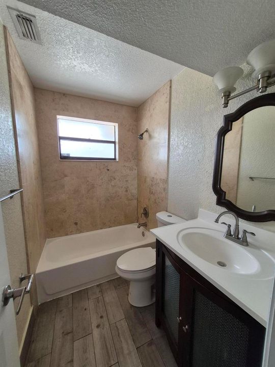 10039 Winding- Second Bathroom