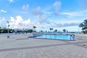 For Rent: $3,000 (2 beds, 2 baths, 1312 Square Feet)