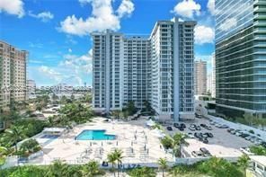For Rent: $3,000 (2 beds, 2 baths, 1312 Square Feet)