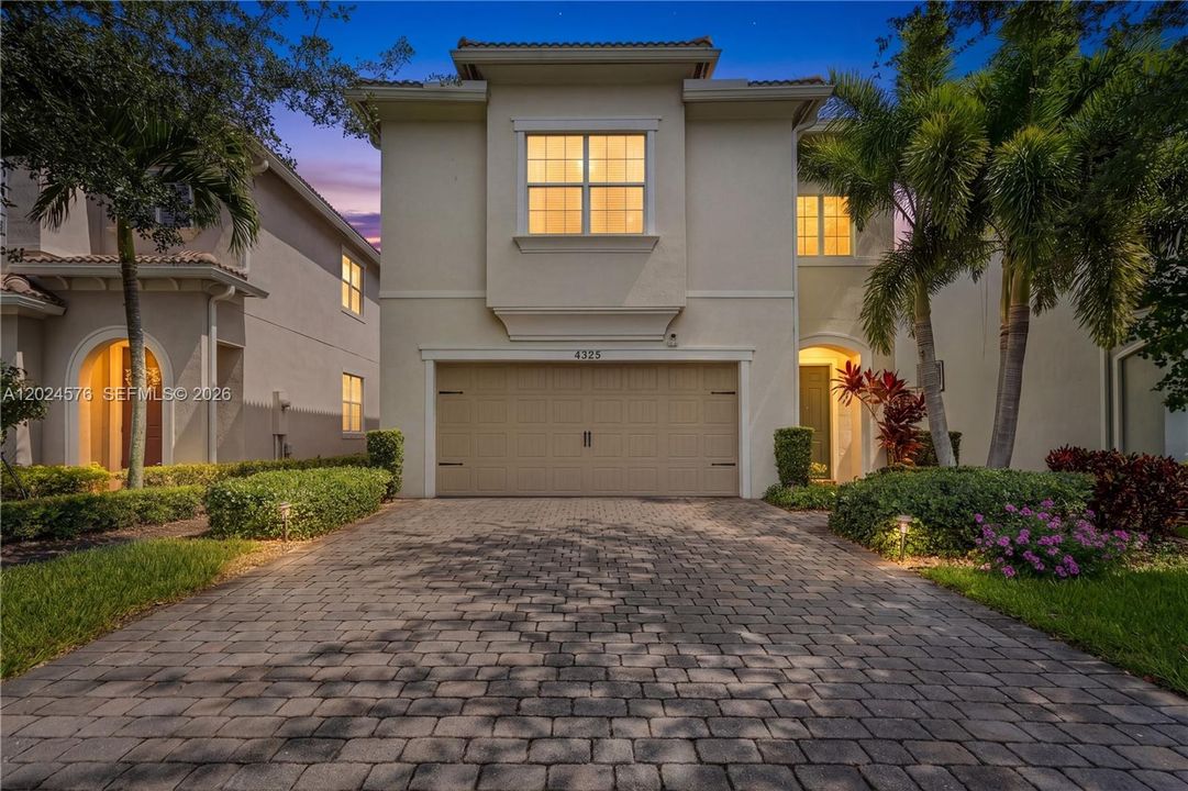 For Rent: $5,300 (3 beds, 2 baths, 2423 Square Feet)
