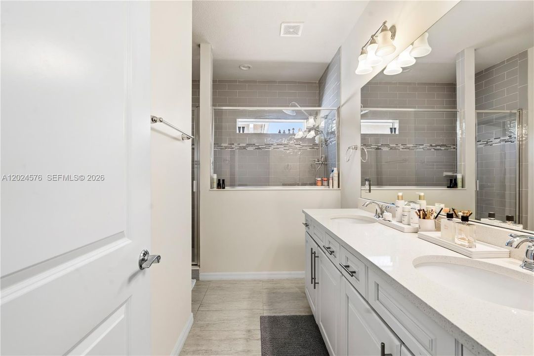 For Rent: $5,300 (3 beds, 2 baths, 2423 Square Feet)
