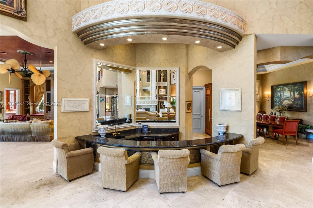 For Sale: $7,500,000 (5 beds, 5 baths, 6867 Square Feet)