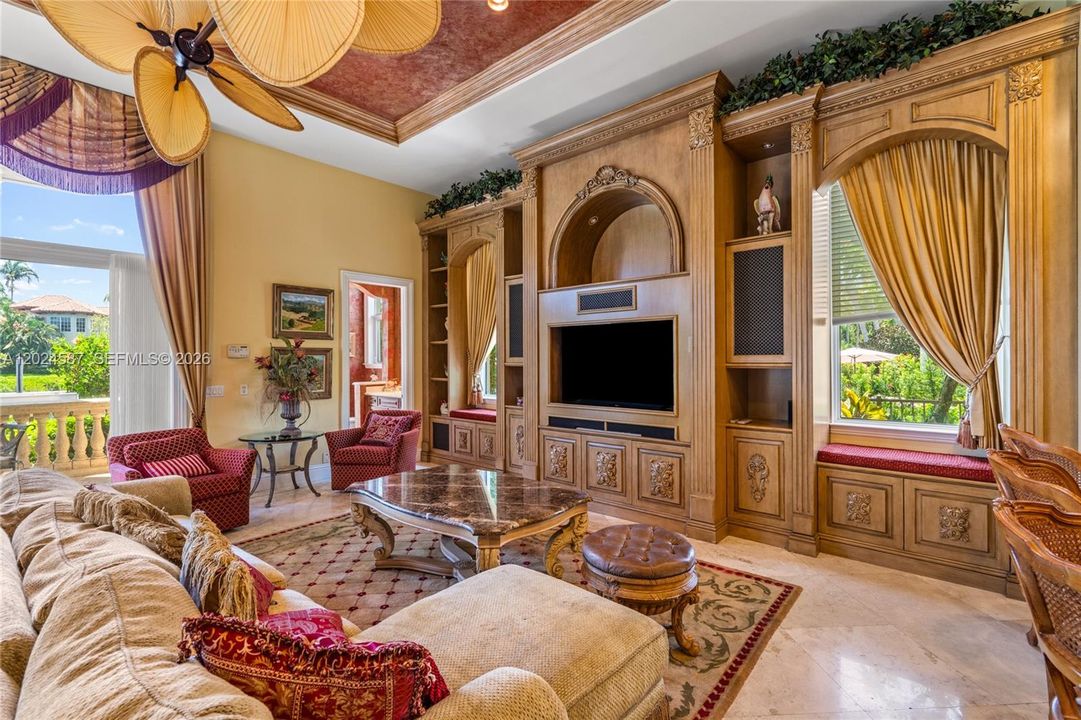 For Sale: $7,500,000 (5 beds, 5 baths, 6867 Square Feet)