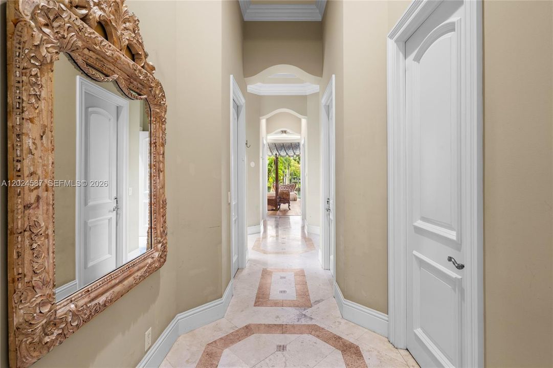 For Sale: $7,500,000 (5 beds, 5 baths, 6867 Square Feet)