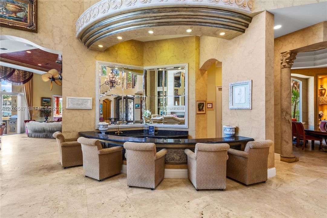 For Sale: $7,500,000 (5 beds, 5 baths, 6867 Square Feet)
