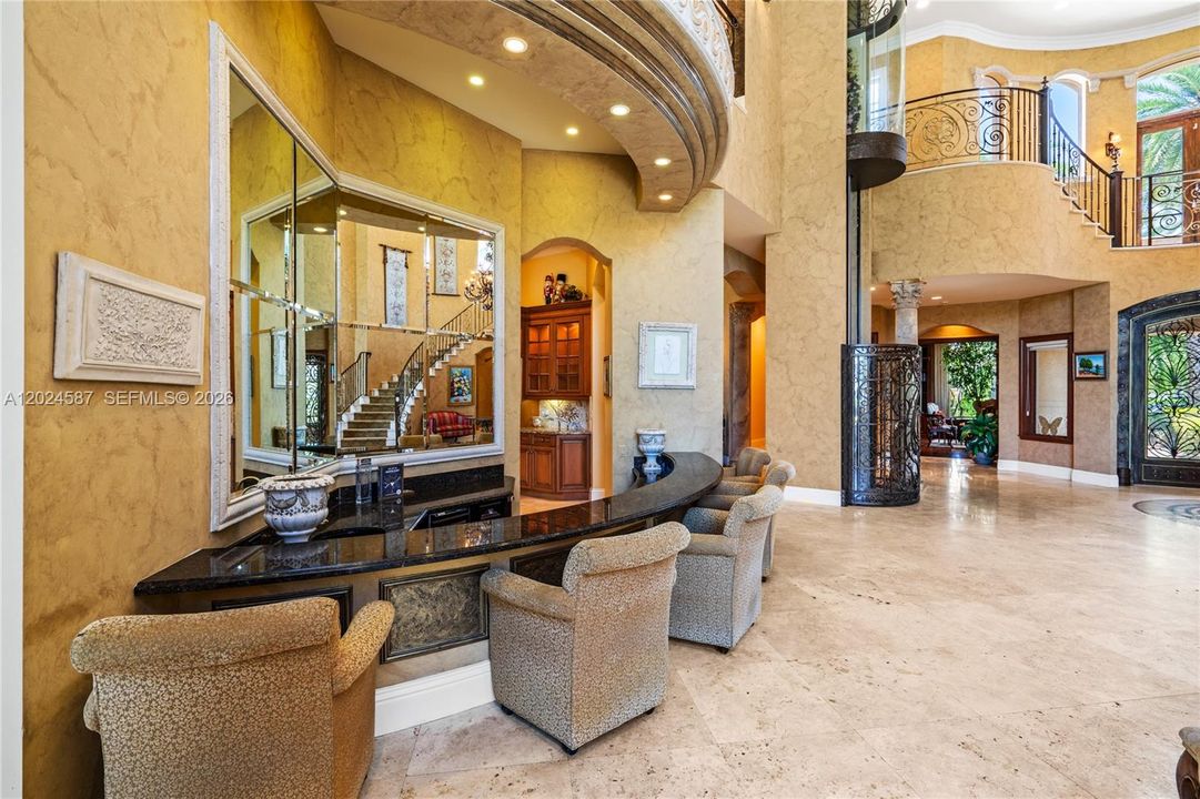 For Sale: $7,500,000 (5 beds, 5 baths, 6867 Square Feet)