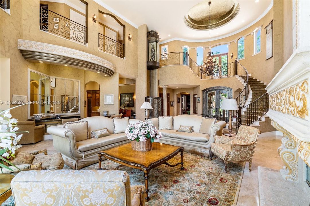 For Sale: $7,500,000 (5 beds, 5 baths, 6867 Square Feet)