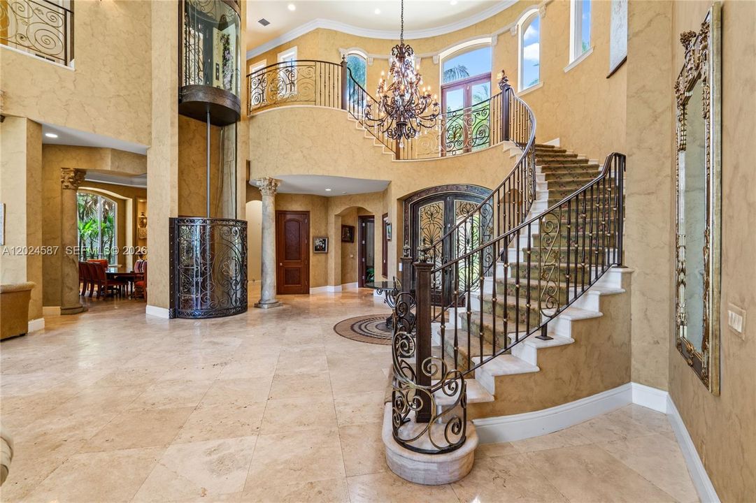 For Sale: $7,500,000 (5 beds, 5 baths, 6867 Square Feet)
