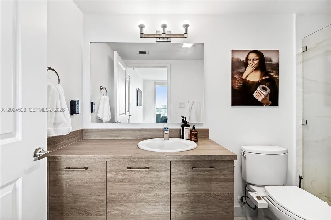 For Sale: $1,197,000 (2 beds, 3 baths, 1710 Square Feet)