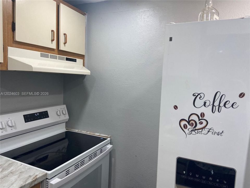 В аренду: $1,799 (1 спален, 1 ванн, 605 Квадратных фут)