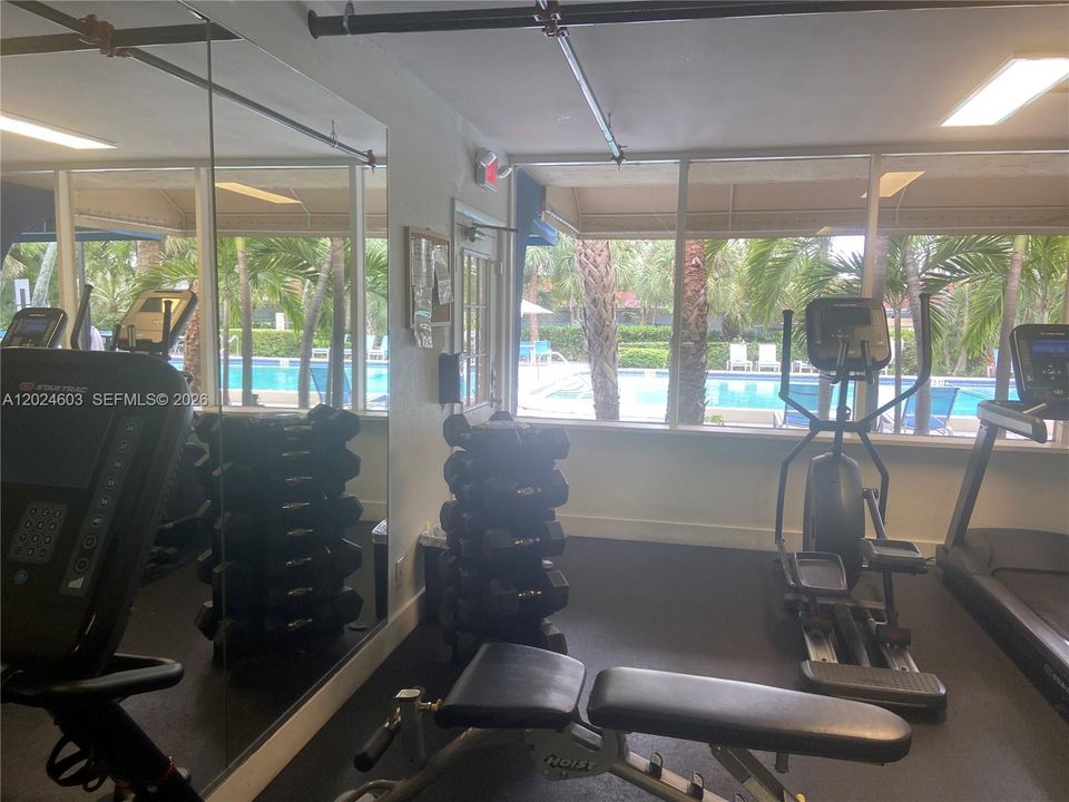 В аренду: $1,799 (1 спален, 1 ванн, 605 Квадратных фут)