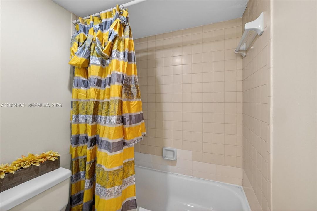 В аренду: $1,995 (1 спален, 1 ванн, 660 Квадратных фут)