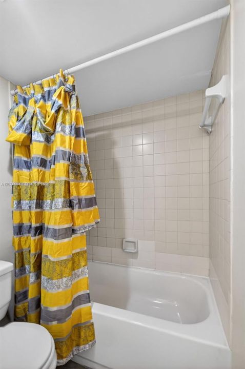 В аренду: $1,995 (1 спален, 1 ванн, 660 Квадратных фут)