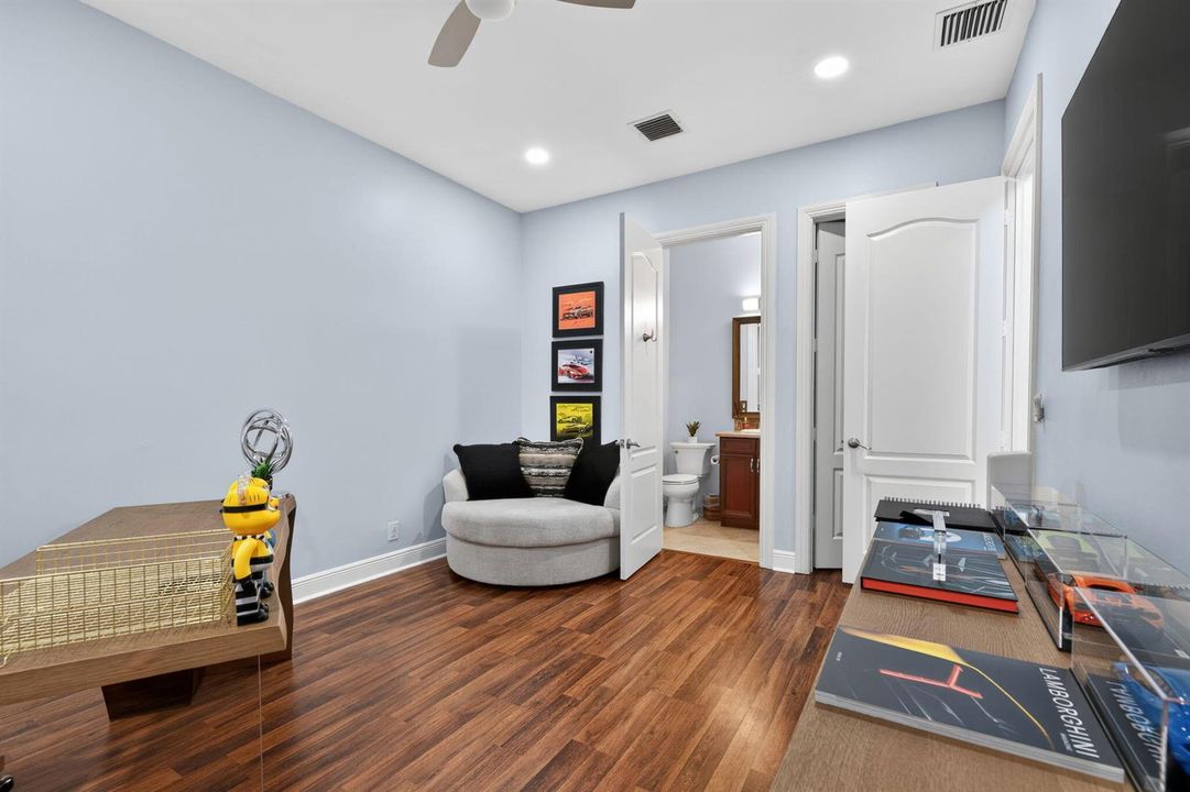 64-web-or-mls-DSC06002
