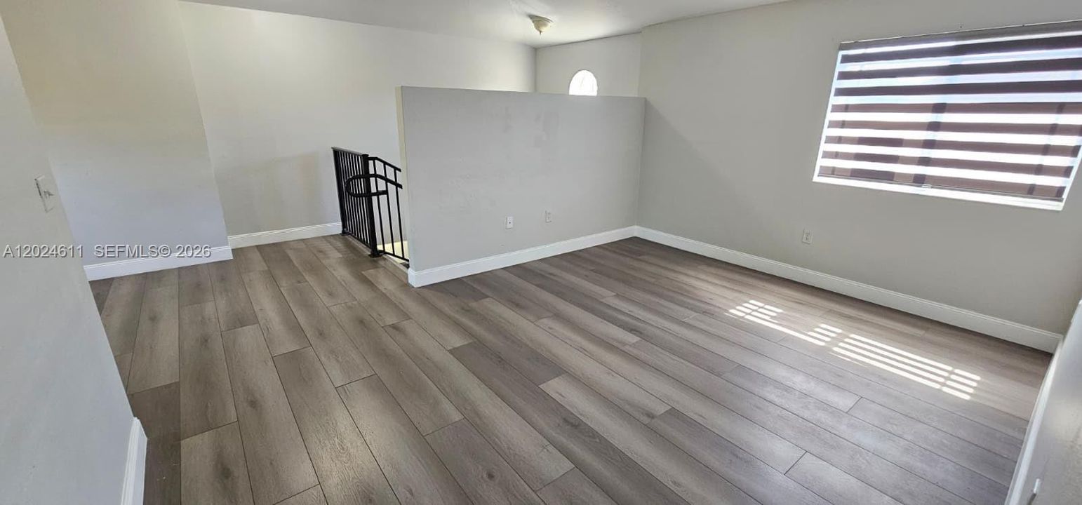 En Renta: $2,800 (3 camas, 2 baños, 1350 Pies cuadrados)