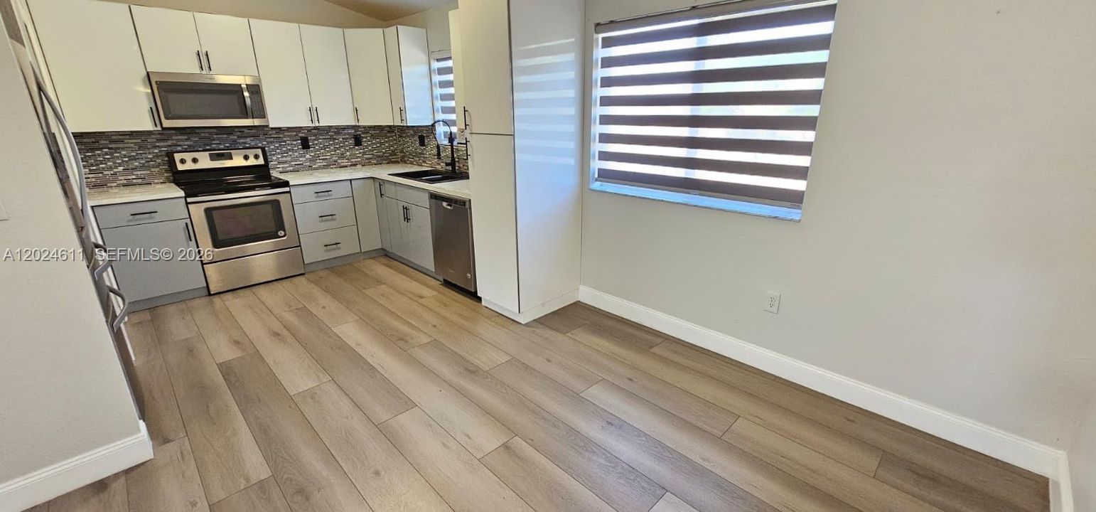 En Renta: $2,800 (3 camas, 2 baños, 1350 Pies cuadrados)