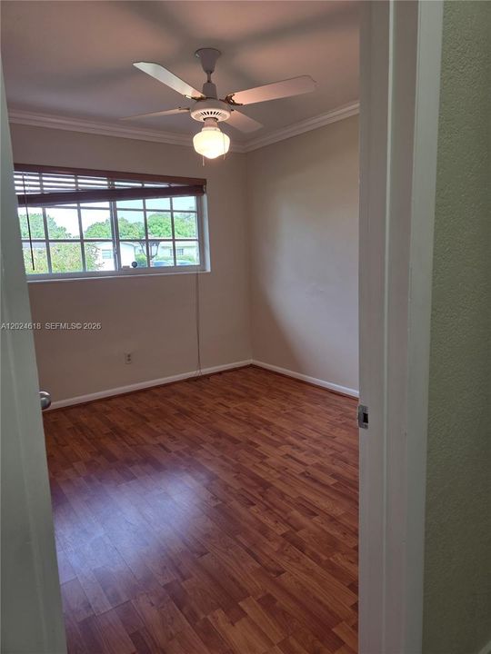 En Renta: $3,995 (4 camas, 2 baños, 1911 Pies cuadrados)