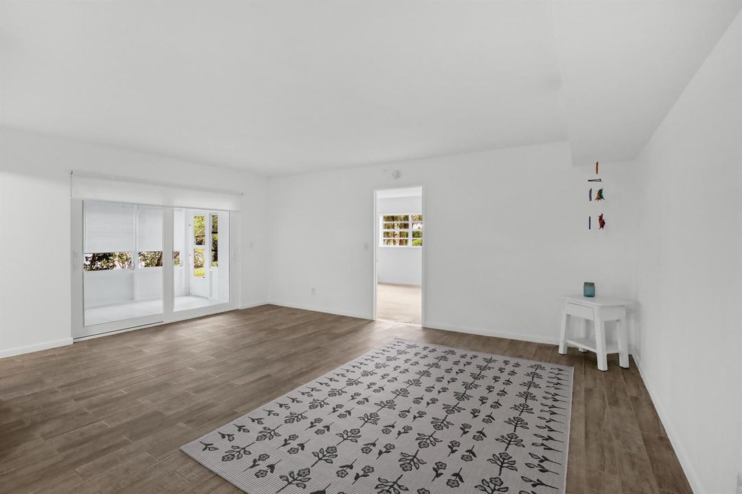 Huge Living area