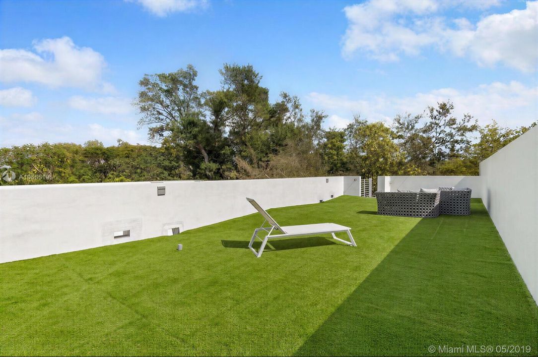 Rooftop Terrace 2