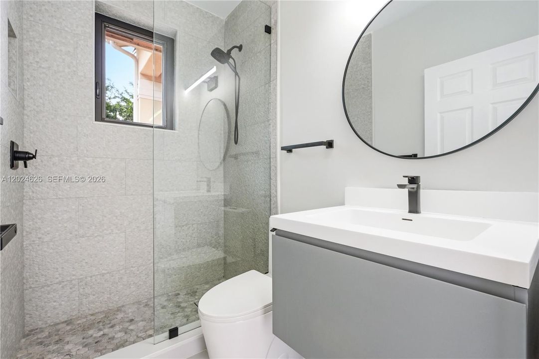 Bathroom #3 (Suite)