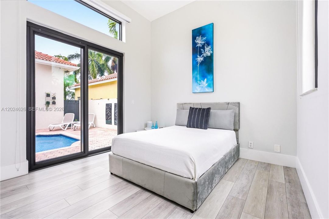 Bedroom #4 (Suite)