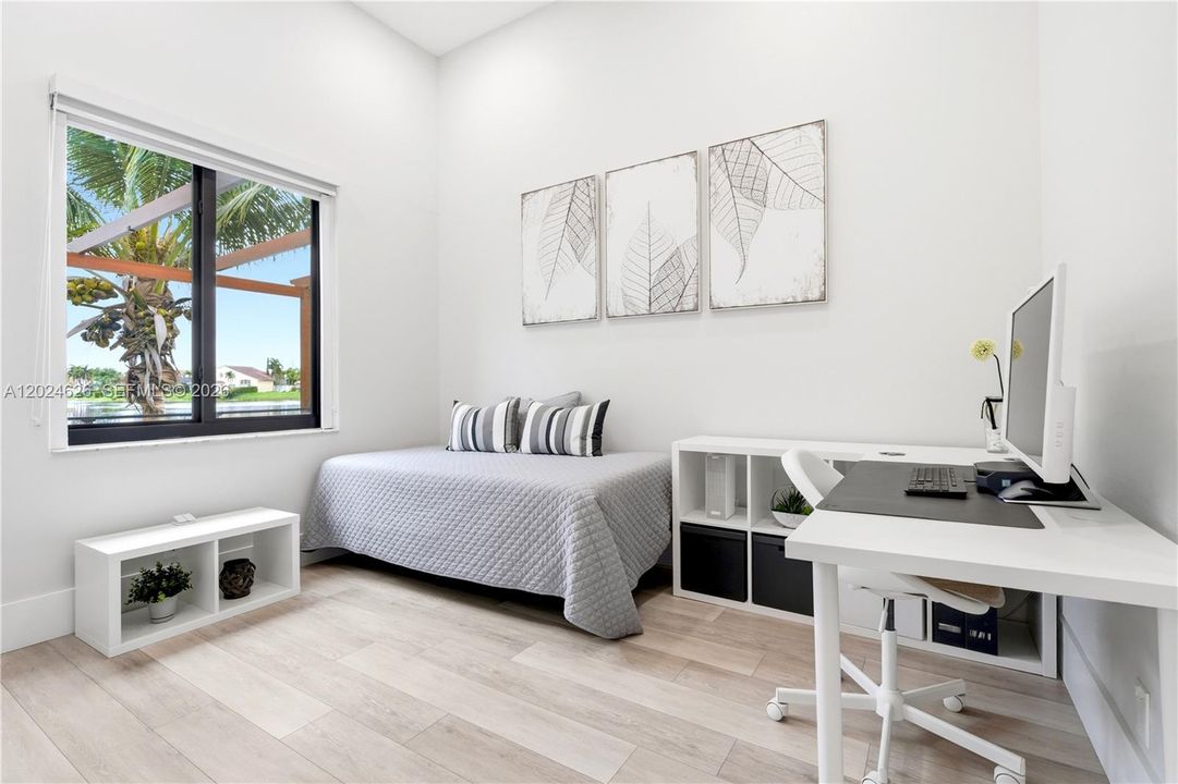 Bedroom #2