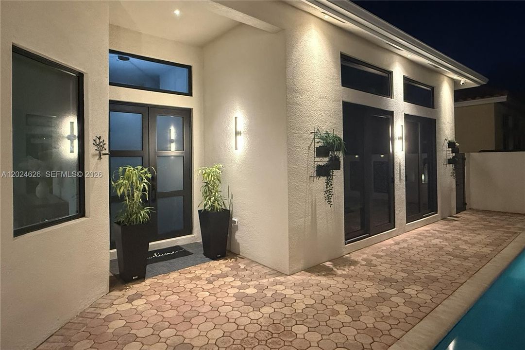 Night View...Entry Lighting