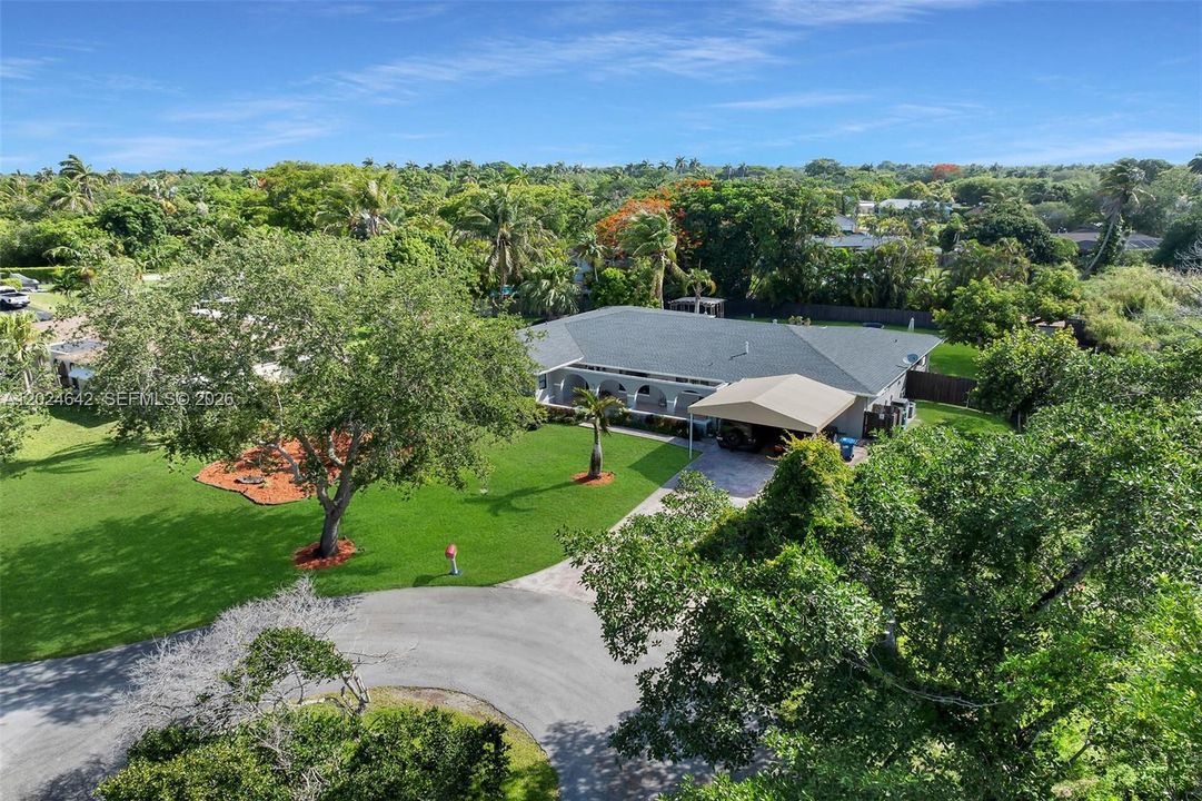 For Sale: $1,200,000 (4 beds, 4 baths, 3133 Square Feet)
