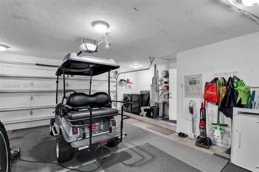 For Sale: $1,200,000 (4 beds, 4 baths, 3133 Square Feet)