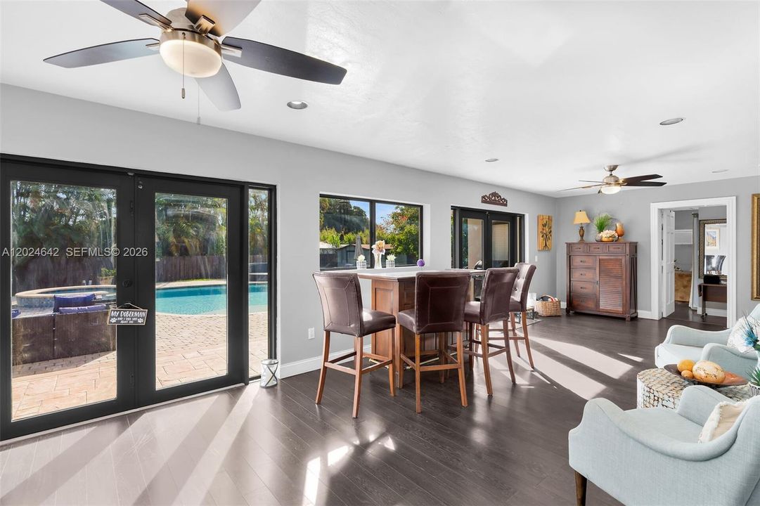 For Sale: $1,200,000 (4 beds, 4 baths, 3133 Square Feet)