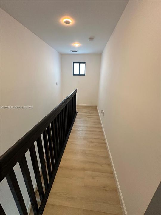 For Sale: $380,000 (3 beds, 2 baths, 1335 Square Feet)