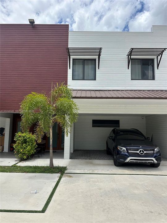 For Sale: $380,000 (3 beds, 2 baths, 1335 Square Feet)